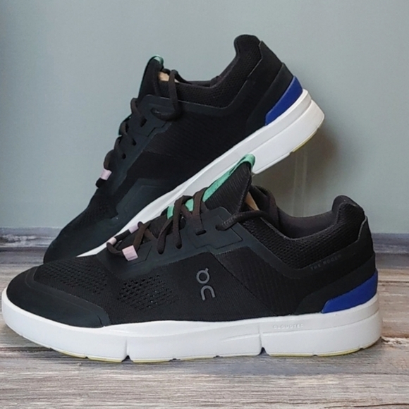 On Running Shoes - On Running The Roger Spin